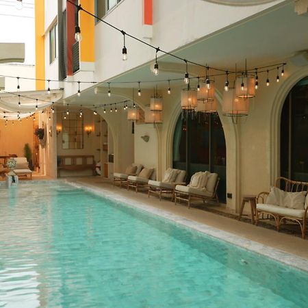 Bizotel Premier Hotel & Residence Bangkok Dış mekan fotoğraf