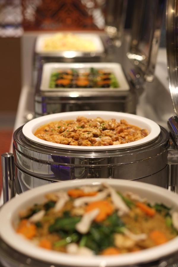 Bizotel Premier Hotel & Residence Bangkok Dış mekan fotoğraf